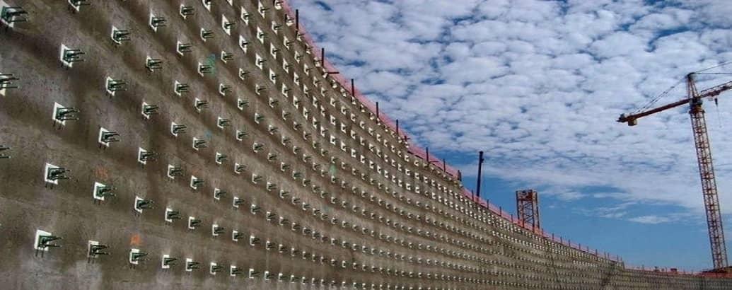 میخکوبی خاک با میلگرد چگونه اجرا می‌شود؟